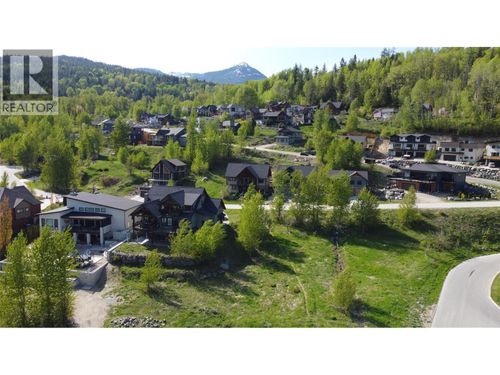 801 White Tail Dr, Rossland, BC, V0G | Card Image