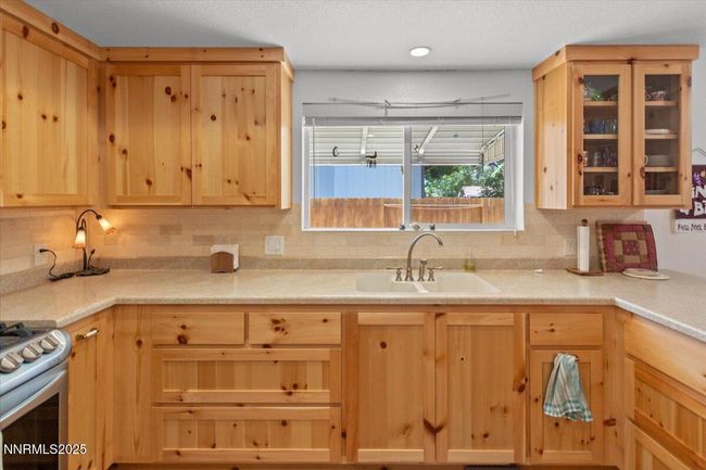 742 Long Valley Rd, House other with 3 bedrooms, 2 bathrooms and 2 parking in Gardnerville NV | Image 8