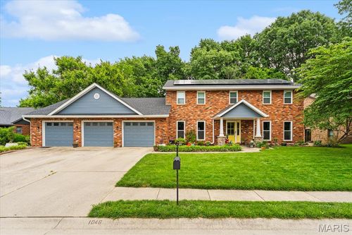 1046 Shadow Ridge Xing, O Fallon, IL, 62269-3161 | Card Image