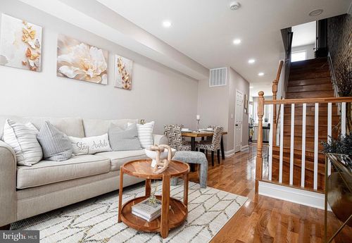 2240 Prentiss Pl, BALTIMORE, MD, 21205-1241 | Card Image