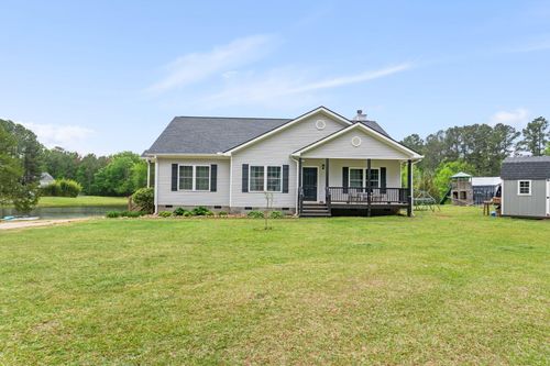 843 Us Highway 25 N, Edgefield, SC, 29824-4429 | Card Image