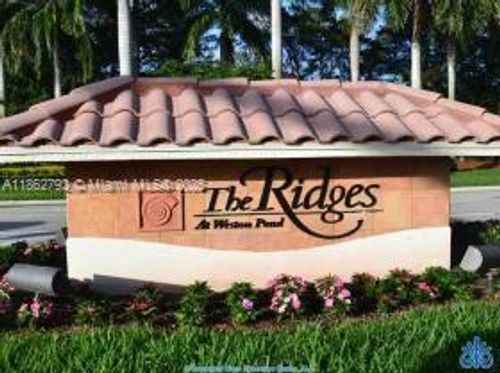 4302-4302 Foxtail Ln, Weston, FL, 33331-3845 | Card Image