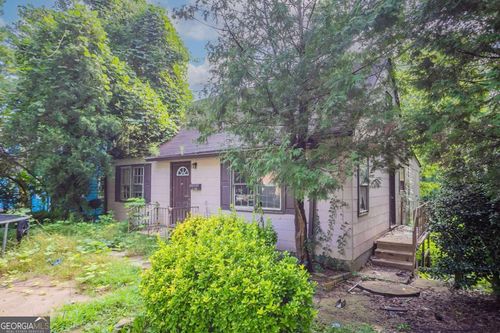 2126 Pinehurst Dr, East Point, GA, 30344-1119 | Card Image
