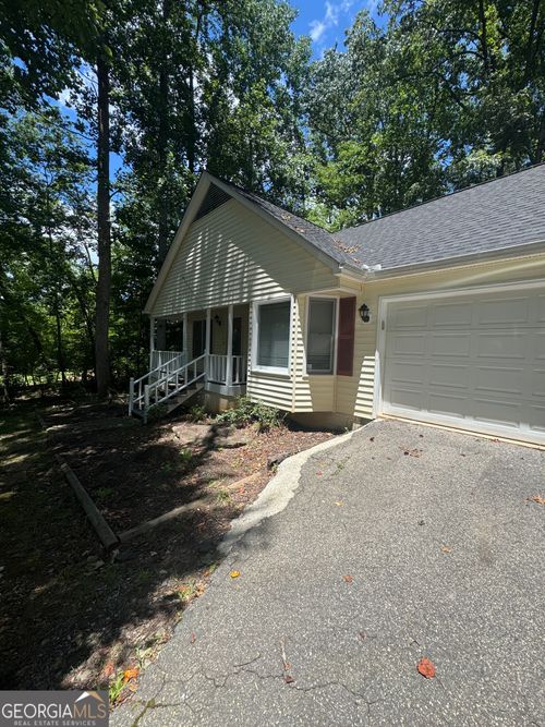 571 Gold Ridge Rd, Dahlonega, GA, 30533-6468 | Card Image