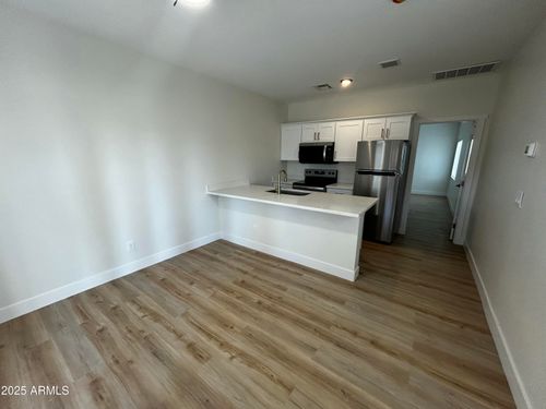 1-1245 E Adams St, Phoenix, AZ, 85034 | Card Image