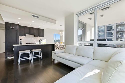 825-222 Riverfront Ave Sw, Calgary, AB, T2P0X2 | Card Image