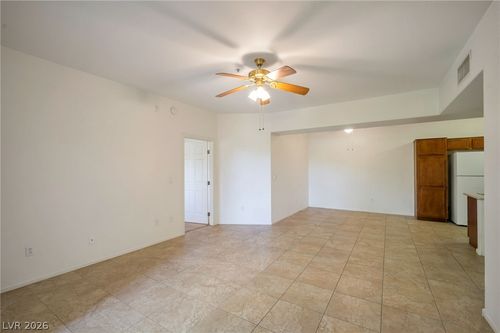 2108-2291 W Horizon Ridge Pkwy, Henderson, NV, 89052-5692 | Card Image