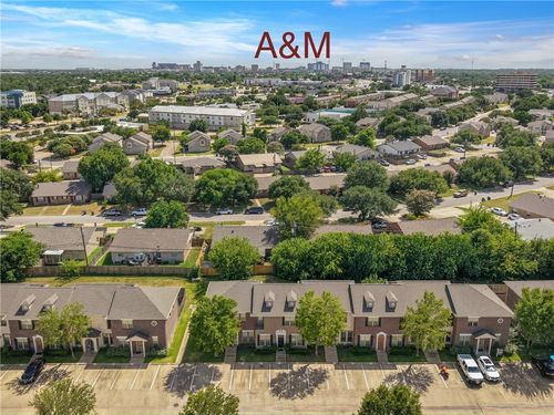 114 Forest Dr, College Station, TX, 77840-2329 | Card Image