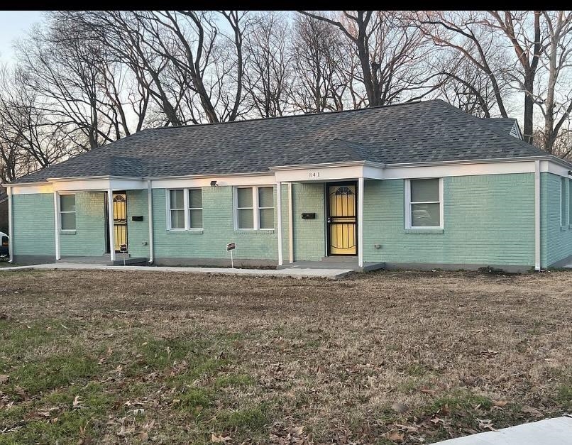 Pearce St, Memphis, TN 38107