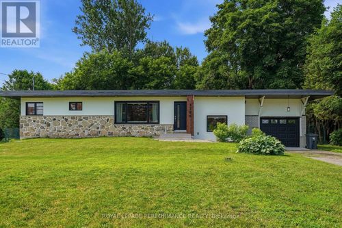 3786 Front Rd, Hawkesbury, ON, K6A2T4 | Card Image