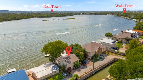 108 S Waterway Dr, Kingsland, TX, 78639-3992 | Card Image