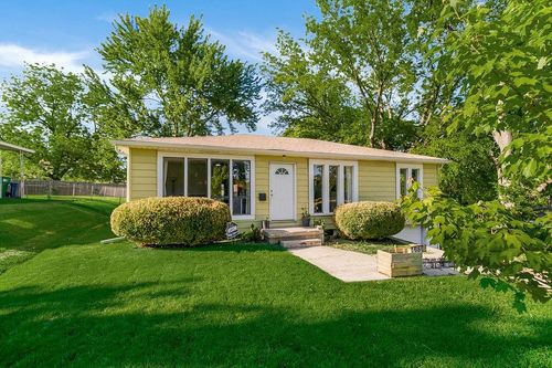 4616 Berry Rd, Kansas City, KS, 66106-2558 | Card Image