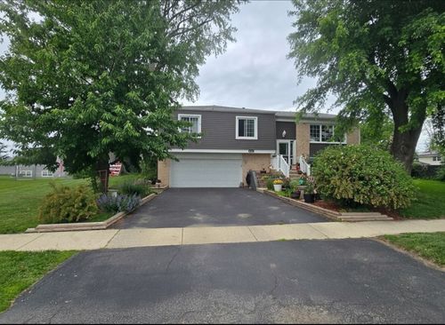 2208 Hiawatha Pkwy, Woodridge, IL, 60517-3508 | Card Image