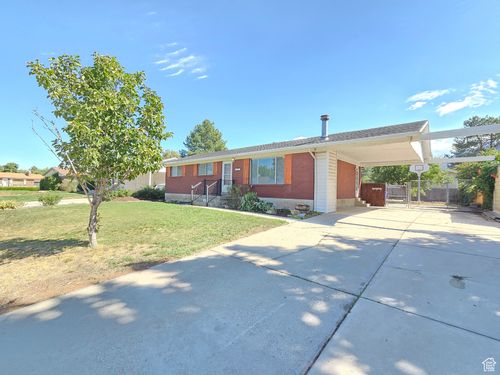 7593 S Casa Grande Cir, Midvale, UT, 84047-2838 | Card Image