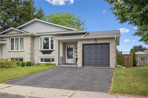 40 Abeles Ave, Paris, ON, N3L3N9 | Card Image