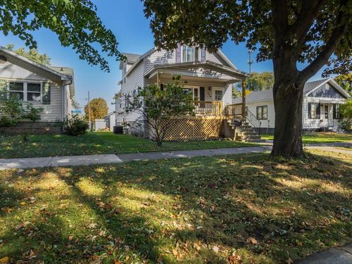 208 Terrace Ave, Marinette, WI, 54143-2826 | Card Image