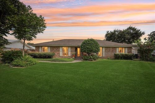 motivated-seller-2811 Lawrence Ave, Nederland, TX, 77627 | Card Image
