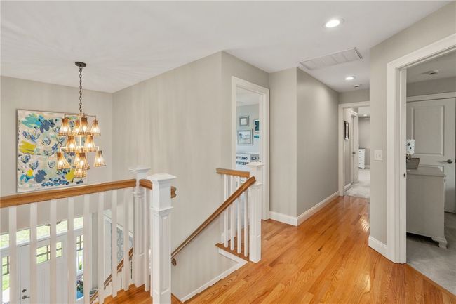 37 Island Dr, House other with 4 bedrooms, 3 bathrooms and 6 parking in Middletown RI | Image 18