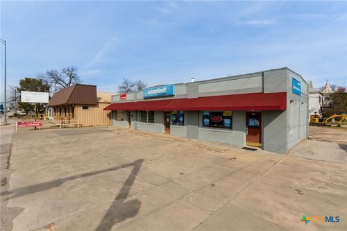 309 S Key Ave, Lampasas, TX, 76550-2724 | Card Image