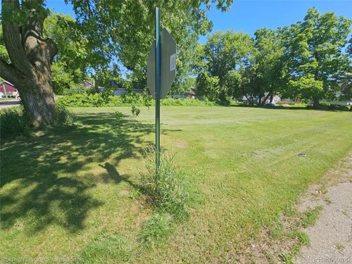 00 Washington St, Clifford, MI, 48727 | Card Image