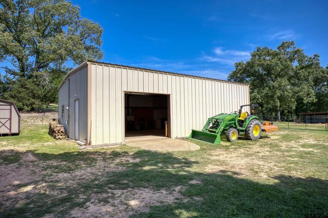 3662 An County Road 359, Home with 3 bedrooms, 3 bathrooms and null parking in Palestine TX | Image 5