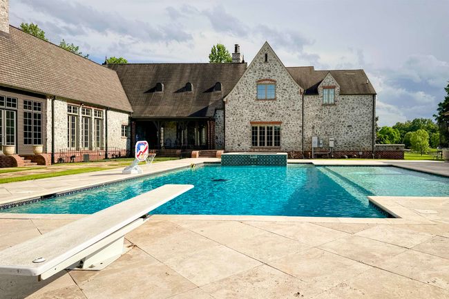 2400 Breeding Dr Nw, House other with 5 bedrooms, 6 bathrooms and null parking in Hartselle AL | Image 6