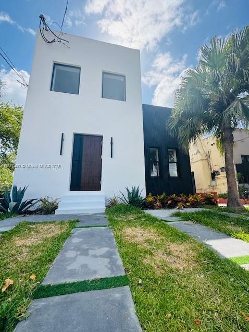 apt-4-905 Sw 13th Ct, Miami, FL, 33135-5439 | Card Image
