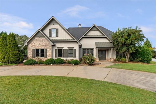 7095 Grassmoor Grange Way, Cumming, GA, 30040-6508 | Card Image