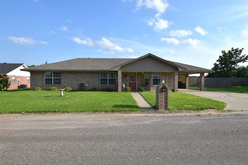 114 Amy Ct, Collinsville, TX, 76233-5413 | Card Image