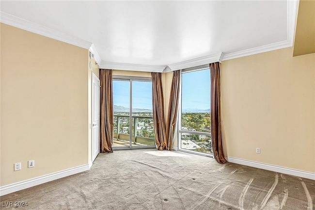 UNIT-903 - 322 Karen Ave, Home with 1 bedrooms, 2 bathrooms and 1 parking in Las Vegas NV | Image 16