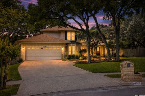 13307 La Vista Dr, San Antonio, TX, 78216-2226 | Card Image