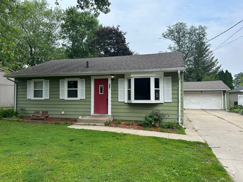 421 N Market St, BYRON, IL, 61010-9404 | Card Image