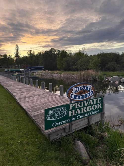 17-454 Wagon Wheel Dr Se, Bemidji, MN, 56601-6626 | Card Image
