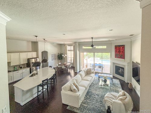 17814 Hillsedge, San Antonio, TX, 78257-5078 | Card Image