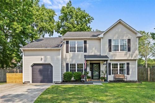 303 British Oak Ct, Chesapeake, VA, 23323-5618 | Card Image