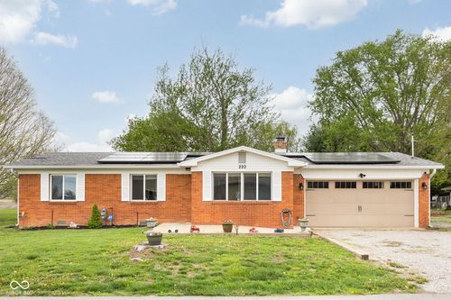 220 Shockley St, Lizton, IN, 46149-9201 | Card Image