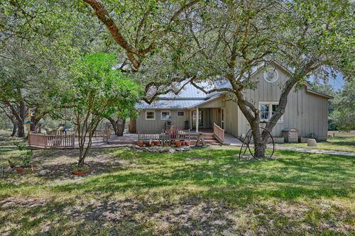 1900 Baron Rd, La Grange, TX, 78945-4502 | Card Image