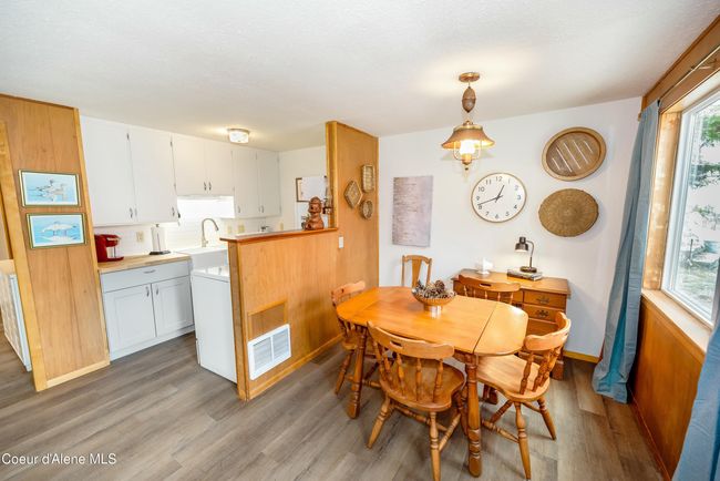 733 Hagman Rd, Home with 3 bedrooms, 1 bathrooms and null parking in Nordman ID | Image 15