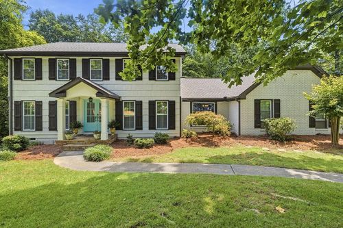 6965 Hunters Branch Drive, Sandy Springs, GA, 30328 | Card Image