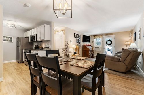 125-125 Heritage Dr, Whitinsville, MA, 01588-2362 | Card Image