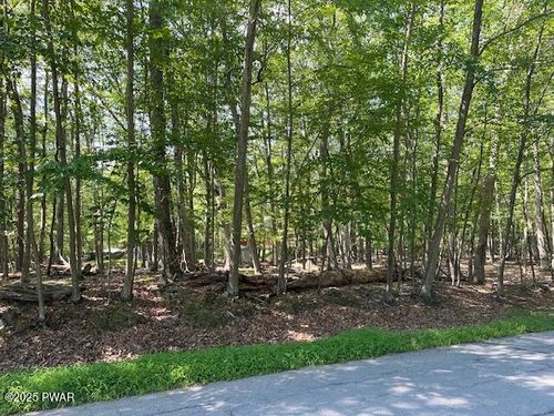 348 Gold Key Rd, Milford, PA, 18337-5039 | Card Image