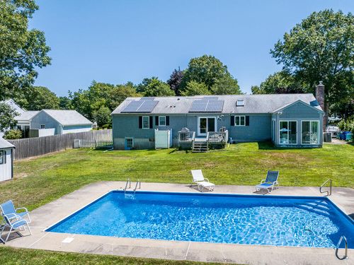 285 Prince Hinckley Rd, Centerville, MA, 02632-2151 | Card Image