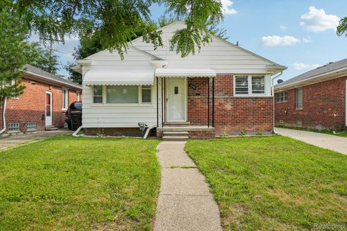 12741 Oak Park Blvd, Oak Park, MI, 48237-2164 | Card Image