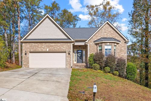 7 Eastwood Dr, Taylors, SC, 29687-5103 | Card Image
