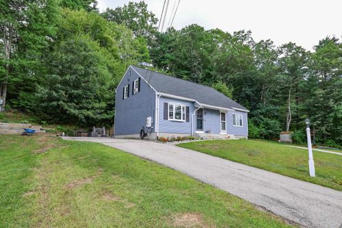 49A Dale Rd, Hooksett, NH, 03106 | Card Image