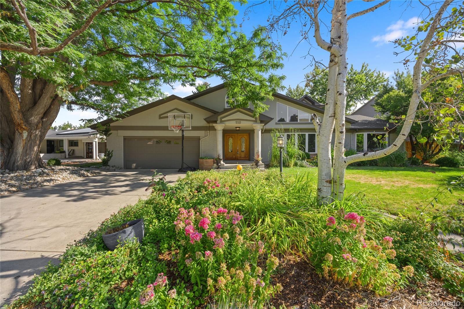 Leyden St, Denver, CO 80220