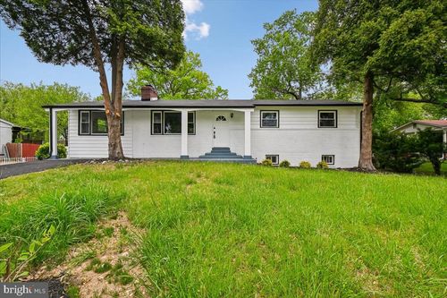 6904 Friendship Rd, CLINTON, MD, 20735-2118 | Card Image