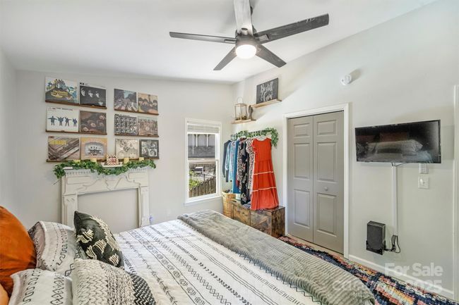 27037 Tidal Way, House other with 4 bedrooms, 2 bathrooms and null parking in Tega Cay SC | Image 19