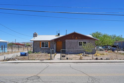 514 Grant St, Socorro, NM, 87801-4037 | Card Image