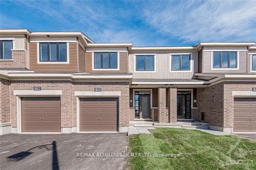 813 Dynasty St, Orléans, ON, K4A5L3 | Card Image
